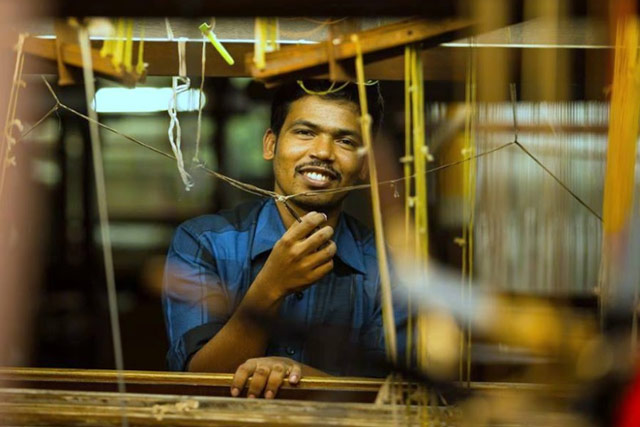 Uttar Pradesh Govt to provide Rebate on power bills of weaving units to handloom sectors