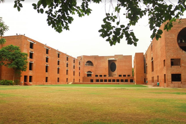 Scheme to secure management degrees from IIMs introduced by CIL for its executives