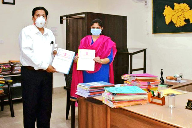 An MoU signed between CCL and Bokaro Dist Admin to renovate 100 Anganwadi centres