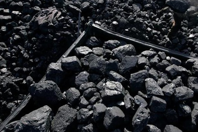CIL finalises Rs 5,900 cr heavy machinery contracts to bolster production