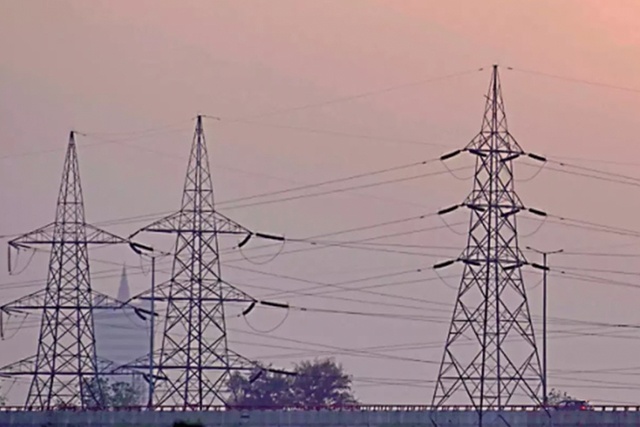 Power Ministry to move cabinet note on reducing power purchase cost, boost coal usage