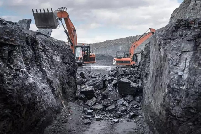 Coal India recasts e-auction sales while confronting financial stress