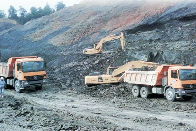 Commercial mining: Steel companies stay away from bidding in coking coal blocks