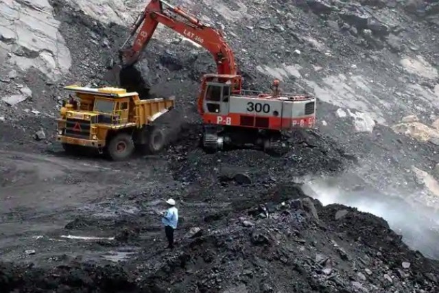 Coal mine auction runs into hurdles