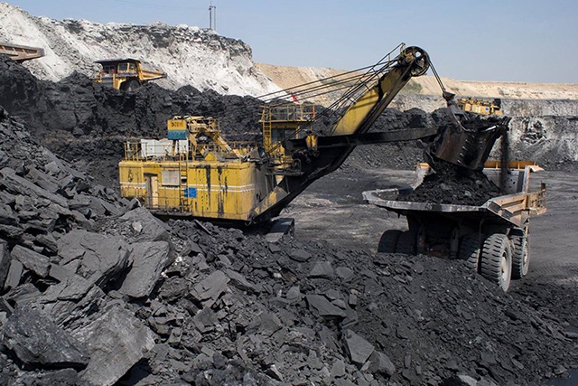 Coal minister wants Coal India units to set prices independently