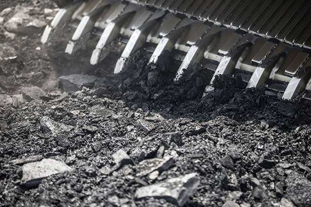 Centre open to reducing coal handling at MPT, says Goa CM