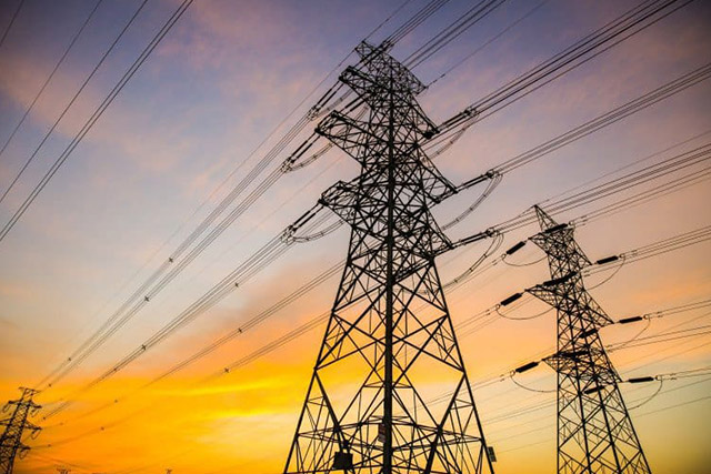 Transmission cos have absolute power to lay lines: Gujarat HC