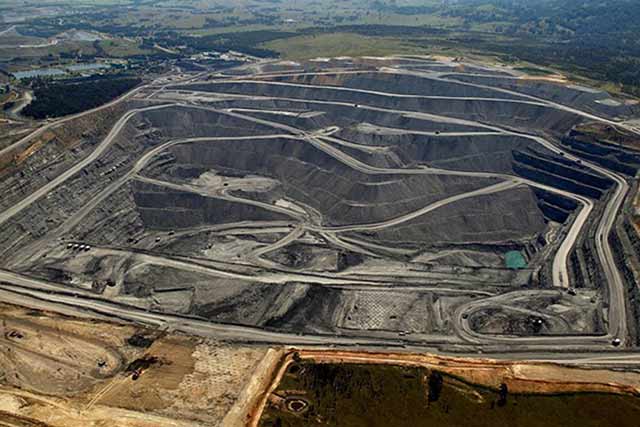Govt to meet bidders on Monday for 2nd tranche of commercial coal mine auction