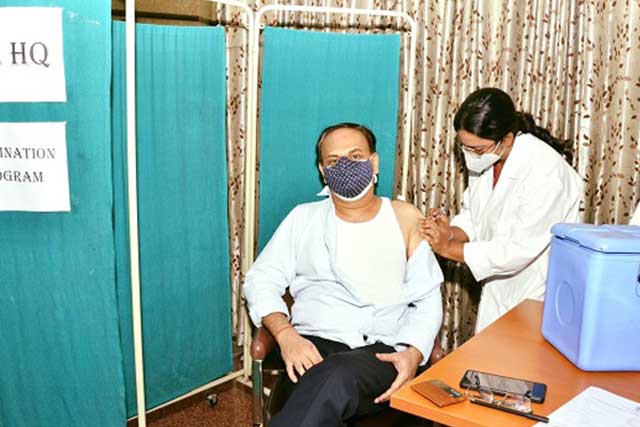 CIL starts workplace vaccination at is corporate headquartersPSU NEWS